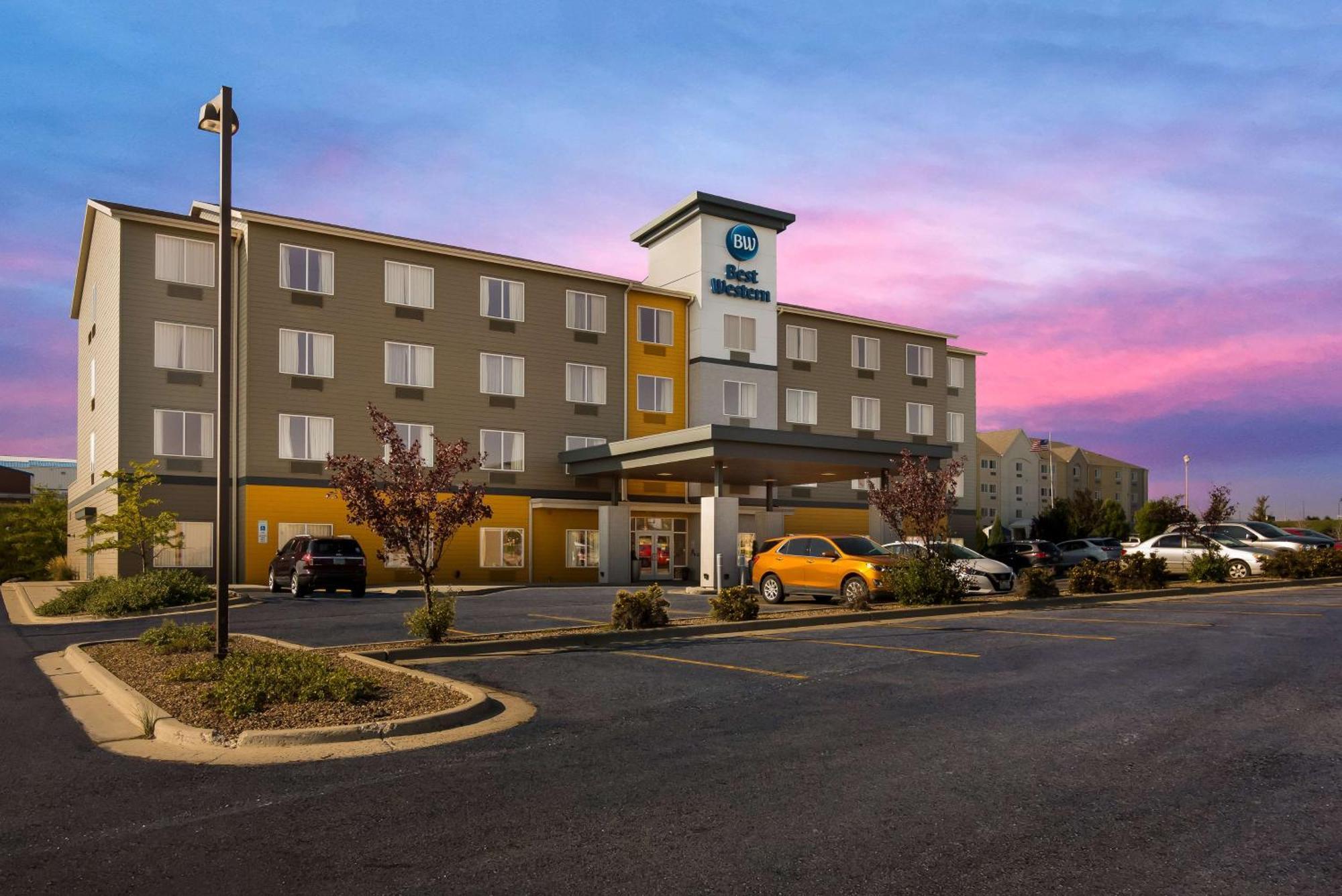 Best Western Roosevelt Place Bismarck  Kültér fotó